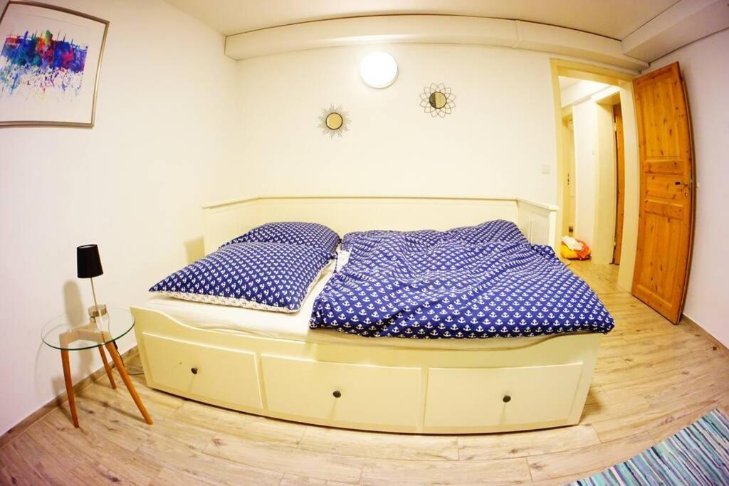 Gemuetliche 3-Zkb Wc Souterrainwohnung In Bestlage Гамбург Екстер'єр фото